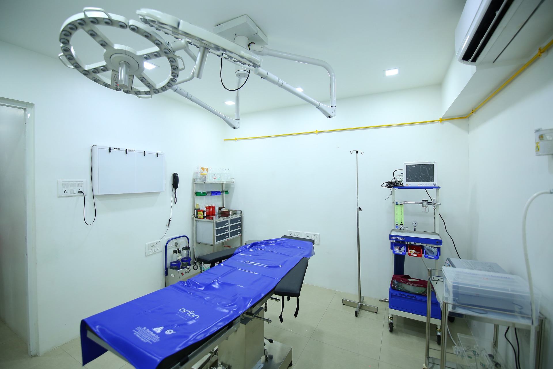 Operating theatre